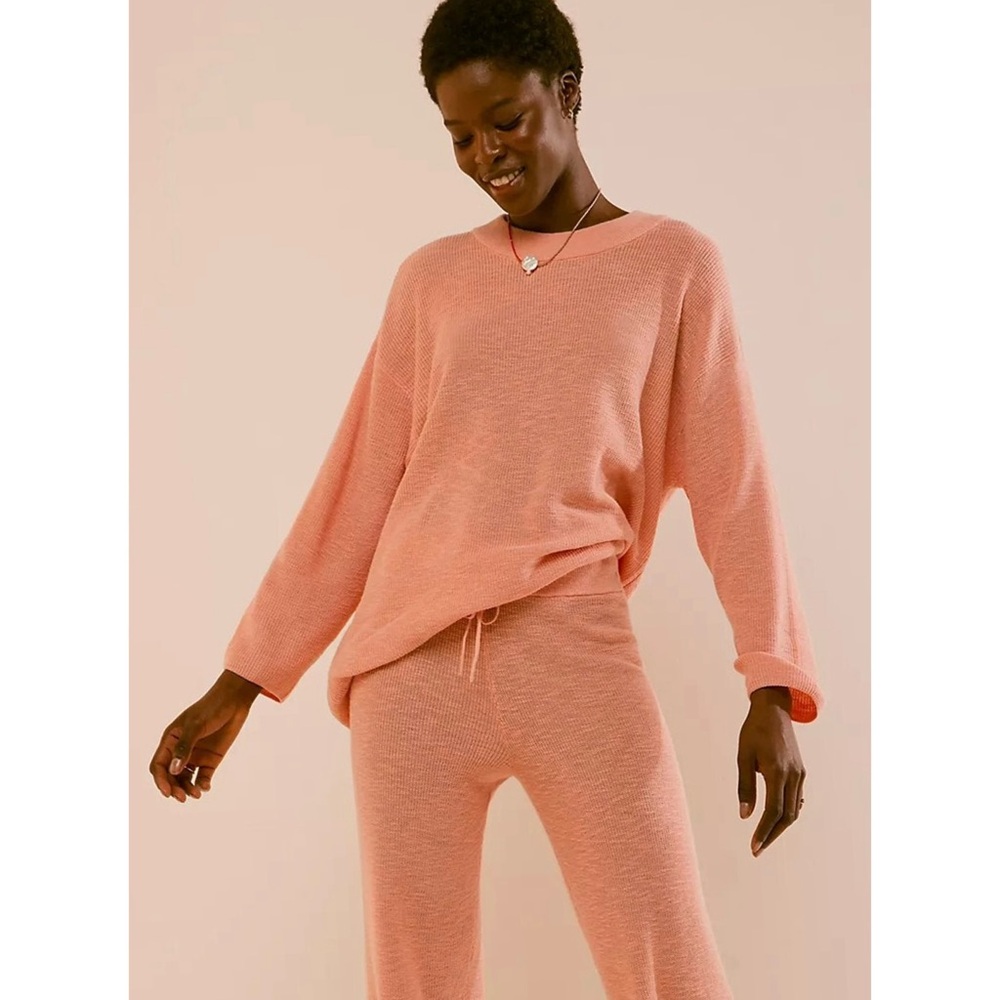 Free People Beach Malibu Solid Surf Sweater Coral Light Pink Sweater Extra Small